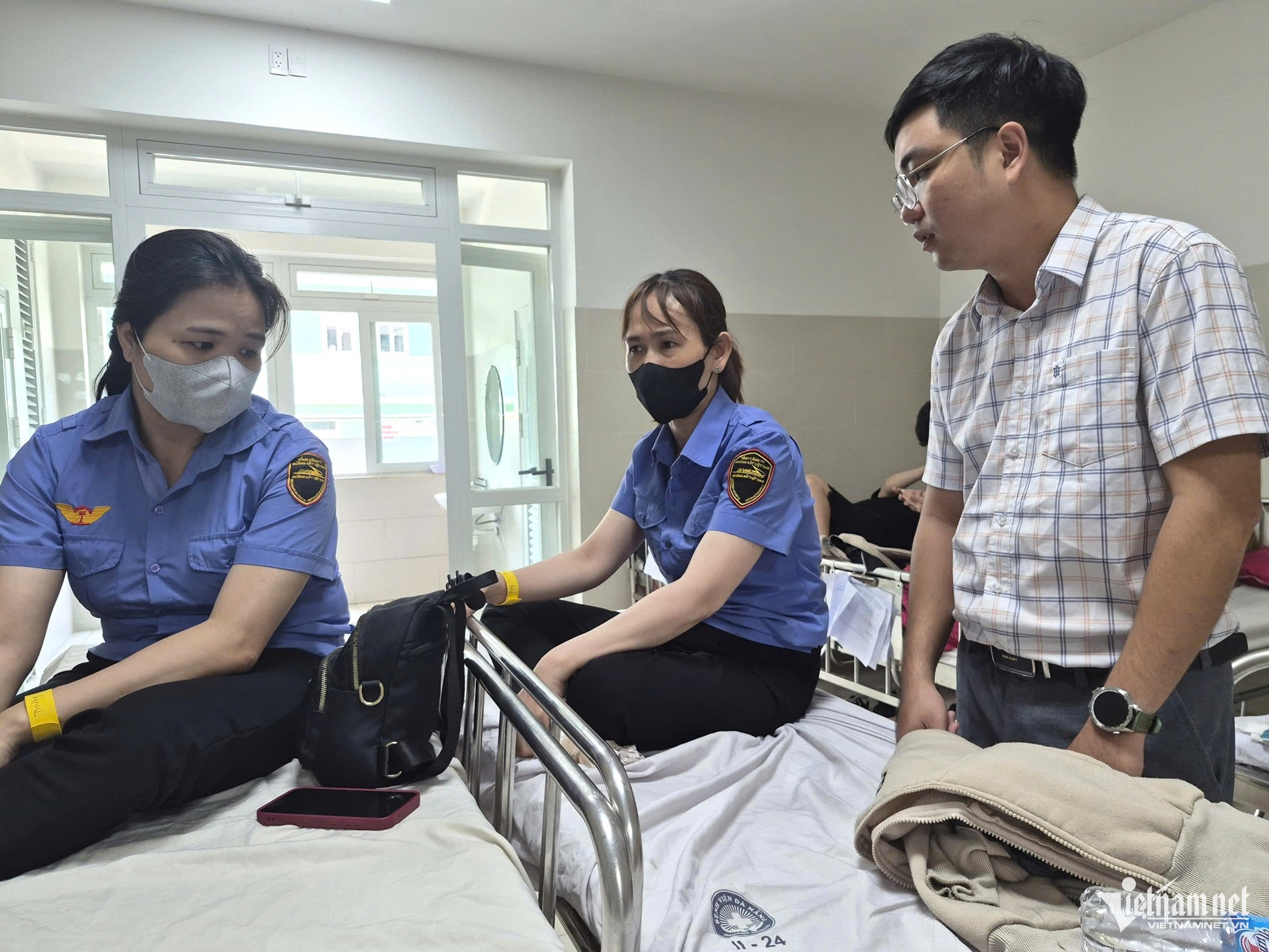 2 phụ nữ đ;a:nh nhân viên gác tàu ở Đà Nẵng là mẹ con, thái độ khi công an đến làm việc