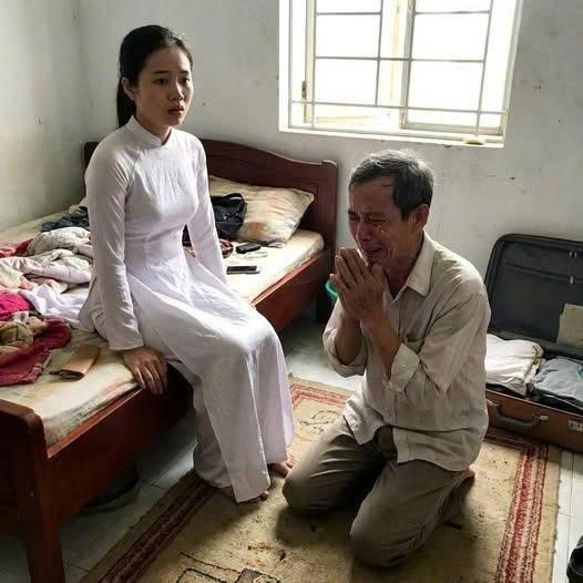 Tôi 25t Cưới Ông Lão 70t Để Trả Ơn – Đêm Đông Phòng Ông Bật Khốc Và Cầ/u X/in Tôi Một Điều Khiến Tôi Ch/ế/t Lặng…