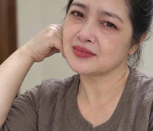 Con rể thiếu 300 triệu mua nhà, tôi định rút sổ tiết kiệm đưa con. Nhưng vô tình nghe được một cuộc điện thoại, tôi ch/ế/t lặng