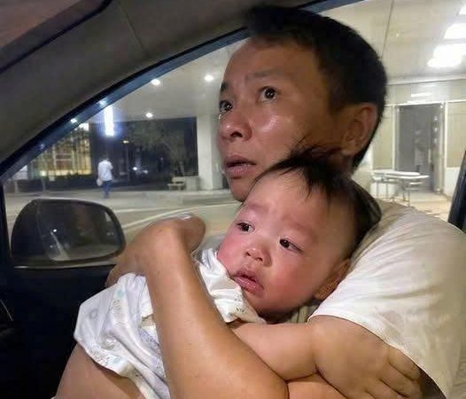 Cú s/ốc khi đưa cháu vào c/ấp cứ;;u: bí mật đa;u lòng khiến mọi người b/ất ng/ờ…