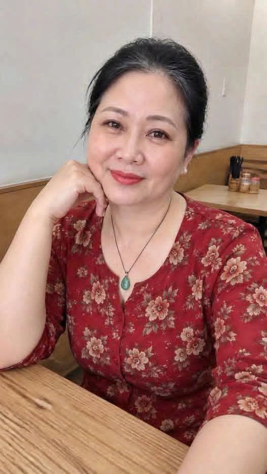 61 tu/ổi, tôi t;ái giá với mối tình đầu: Đêm t/ân h/ôn, vừa c/ởi áo vợ, tôi bỗng g/iật mình, đ/au x/ót khi nhìn thấy…