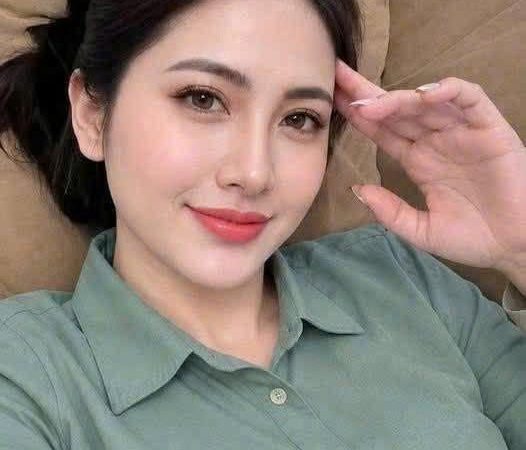 Đi ăn ốc với bạn, tình cờ thấy chồng dắt b//ồ đi vào khách sạn nhưng tôi gi;ả v;ờ nhắm mắt làm ngơ dù cơn gh/e/n đã lên đến đ;ỉnh đ;iểm.