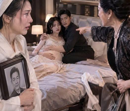 Cha tôi vừa quađời chưa tròn ba ngày, tôi đội khăn ta/ng trở về nhà thì ch/ết lặng khi bắt gặp chồng mình đang ôm nhân tình trên giường!